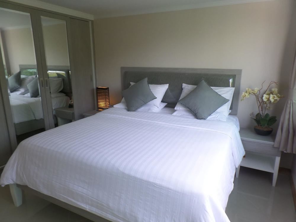 Westbury Residence Pattaya Luaran gambar